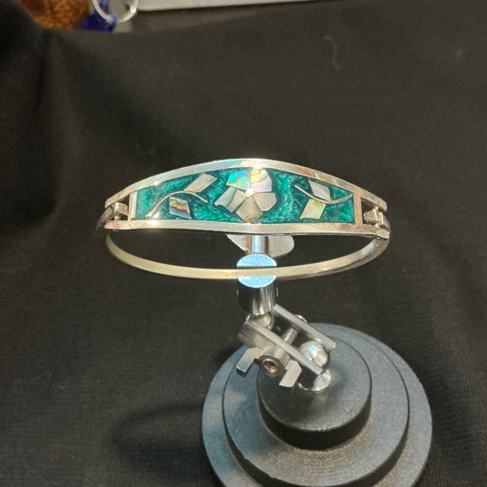 Silver and Green Inlay Bangle Bracelet